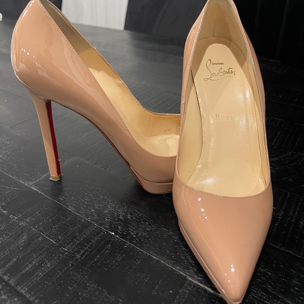 Christian Louboutin Nude Pigalle Plato 100 Pumps Size 7